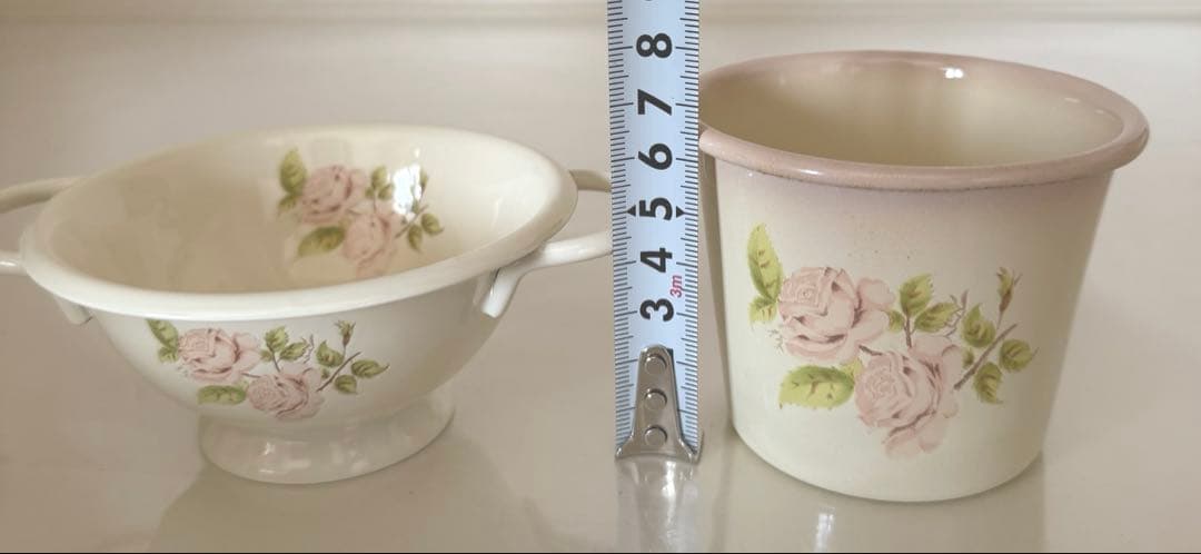 イマンダイアナローズ琺瑯フリーカップ１個プチコランダー１個