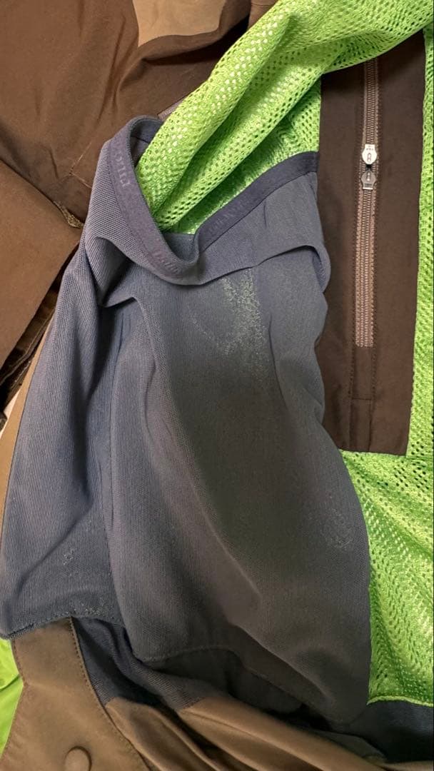 【匿名配送】patagonia パウダーボウルジャケットGORE-TEX