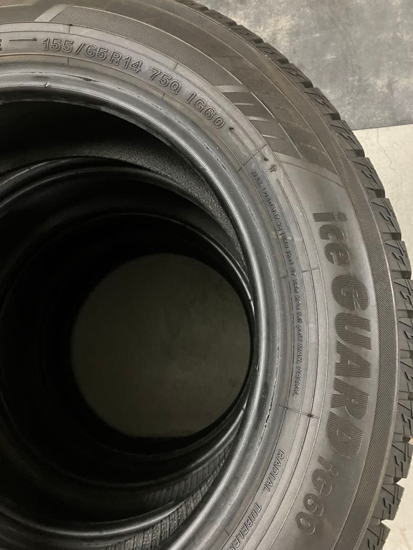 155/65r14 ヨコハマ　スタッドレス4本セット