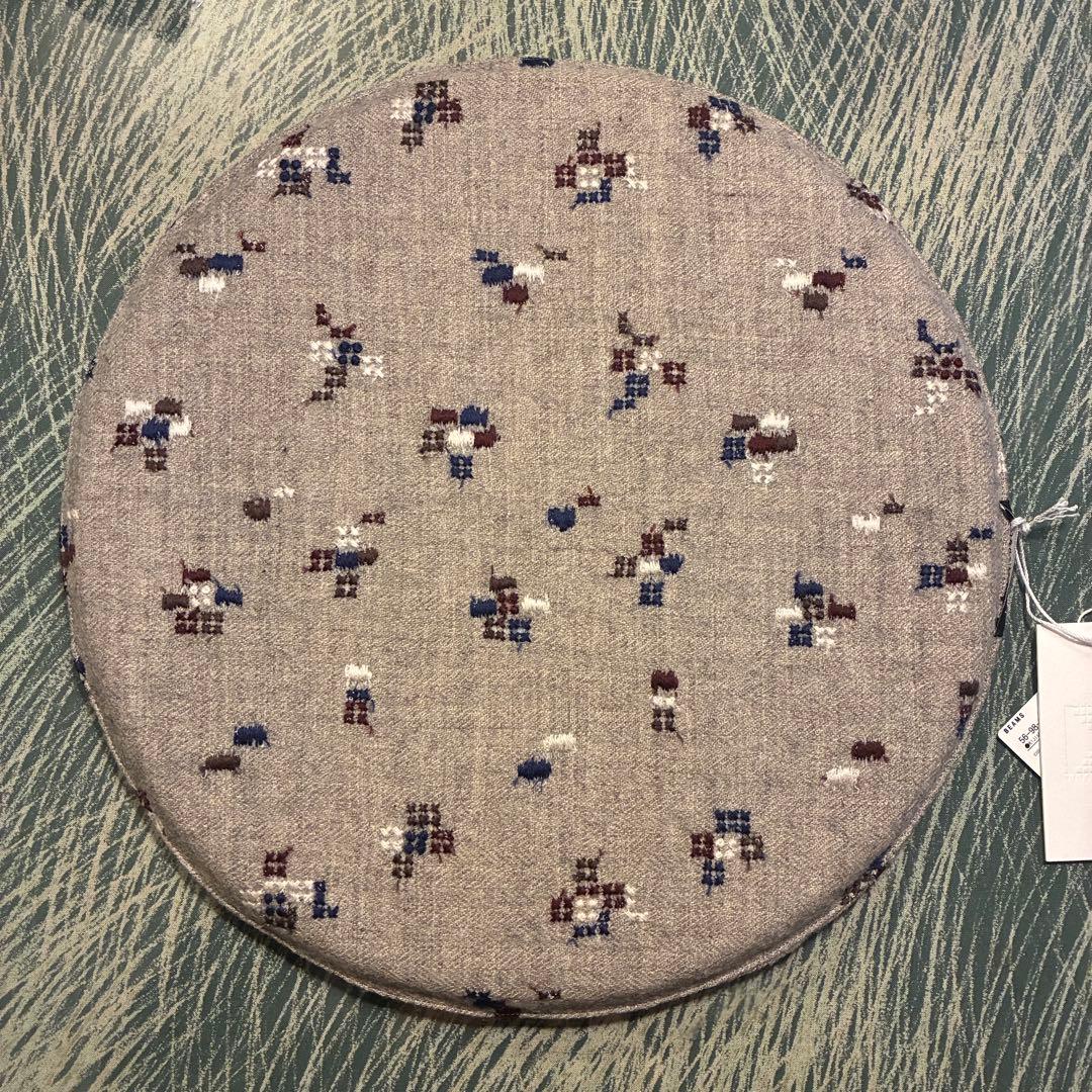 Kijinokanosei / embryo ライトグレー スツールクッション