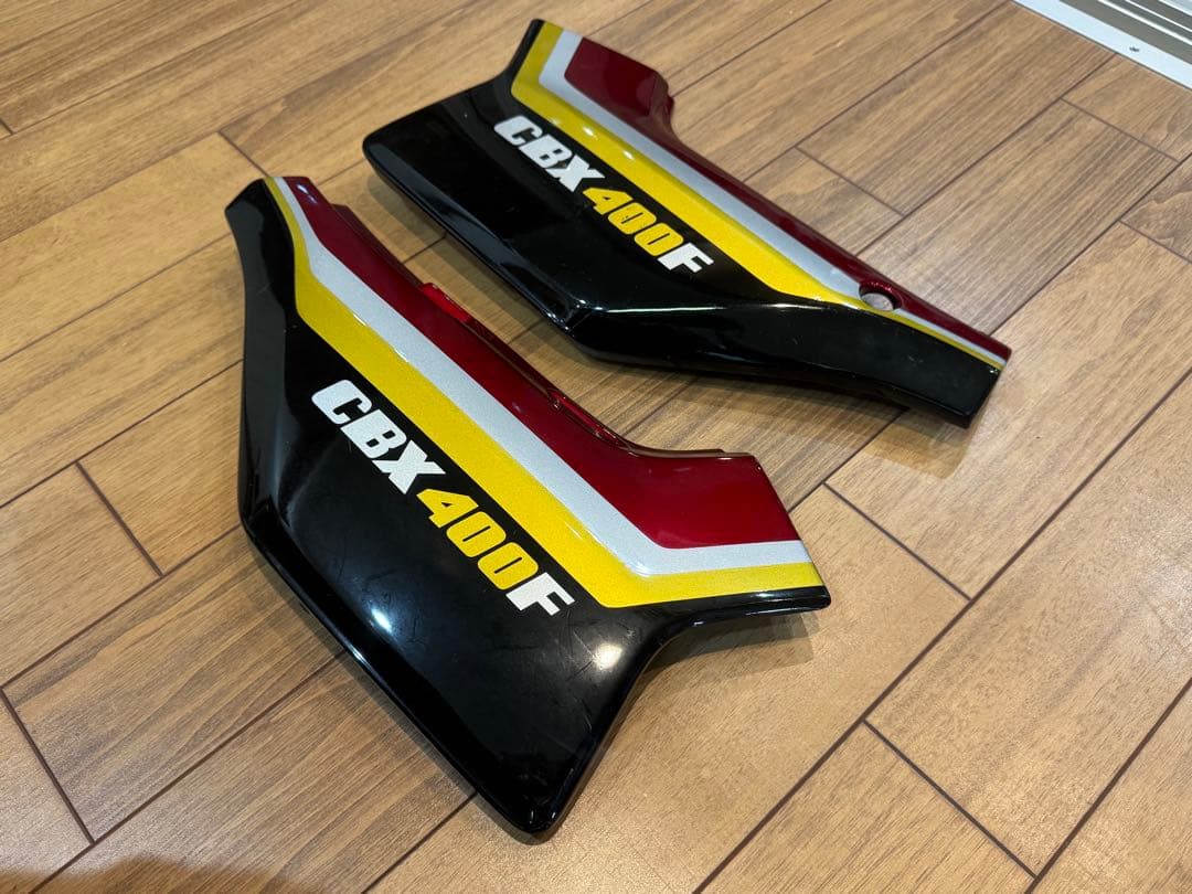 CBX 純正 サイドカバー　CBX400F CBX550F NC07 PC40