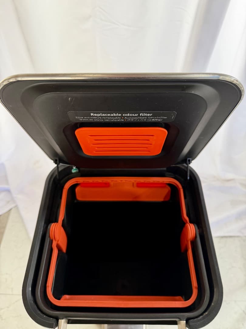 ②Joseph Joseph クラッシュダストボックス 20L