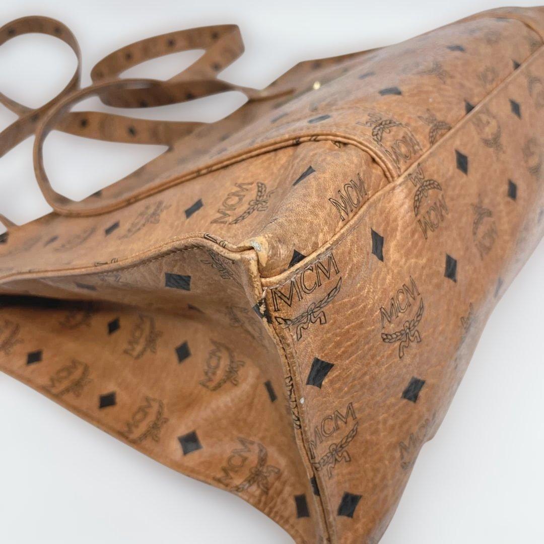 MCM エムシーエム　ヴィセトス柄トートバッグ　肩掛け　レザー