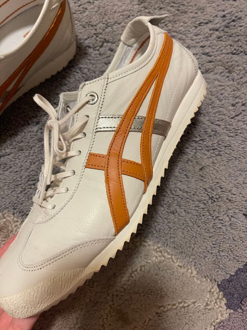 オニツカタイガー