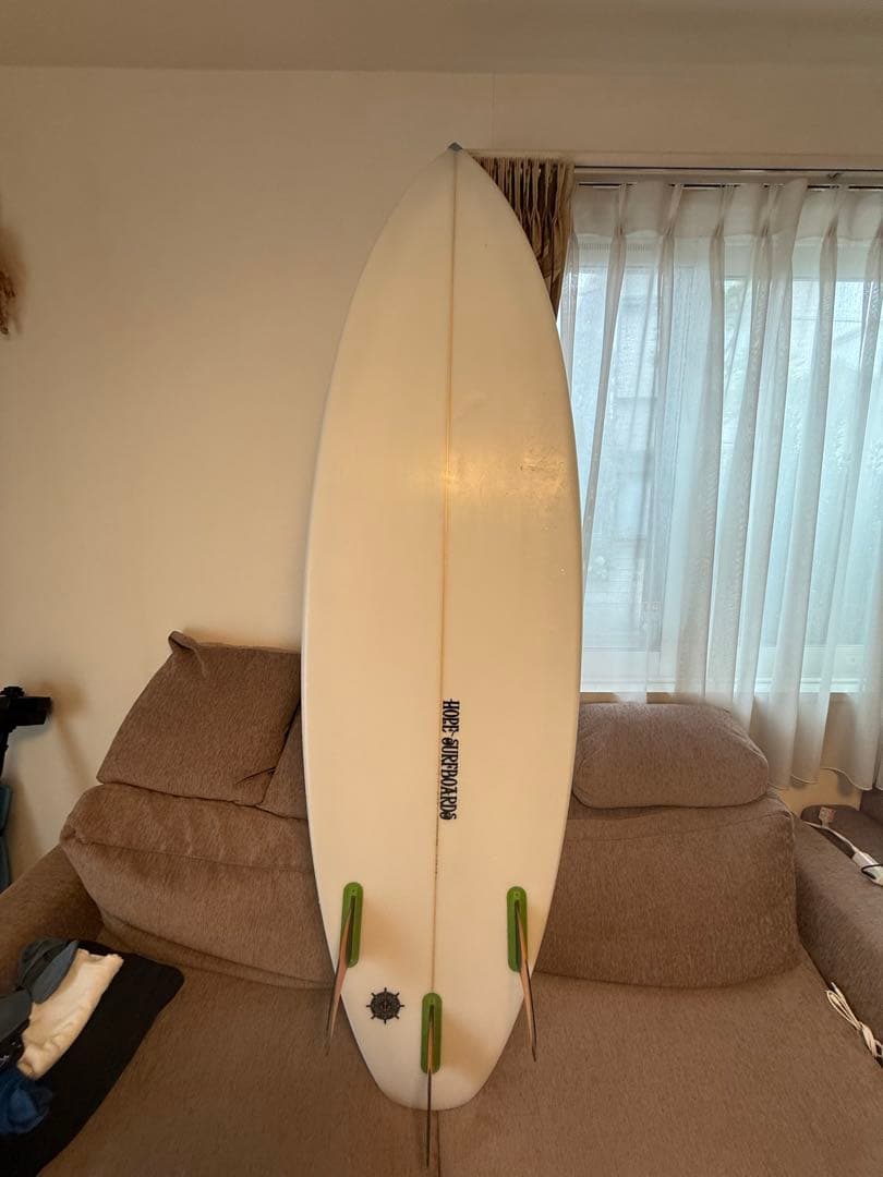 スタートアップセット　HOPE ショートボード 6.１futureフィン付