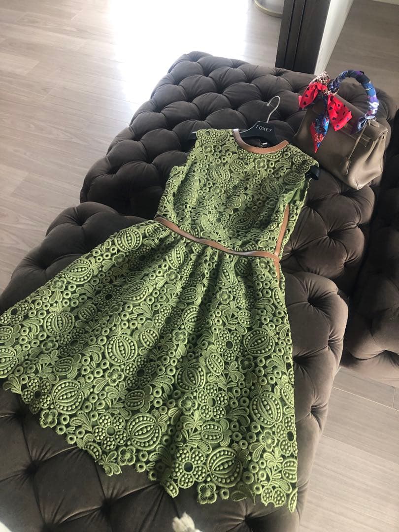 VALENTINO★ヴァレンティノ★ロックスタッズベルトレースワンピース