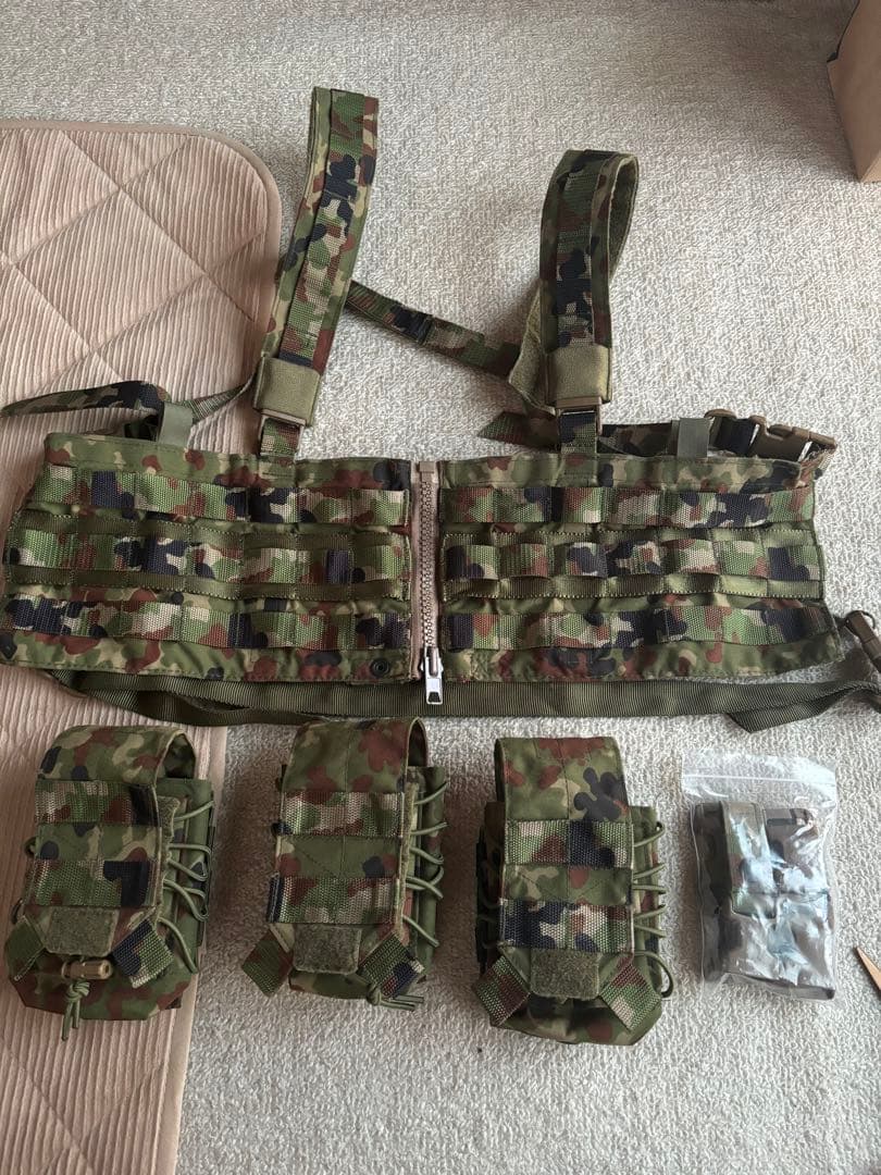 アグレッサーグループ チェストリグ 陸自迷彩