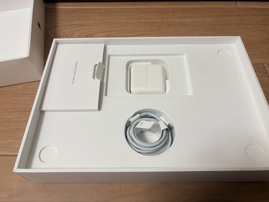 Macbook air m1 512GB［付属品完品］