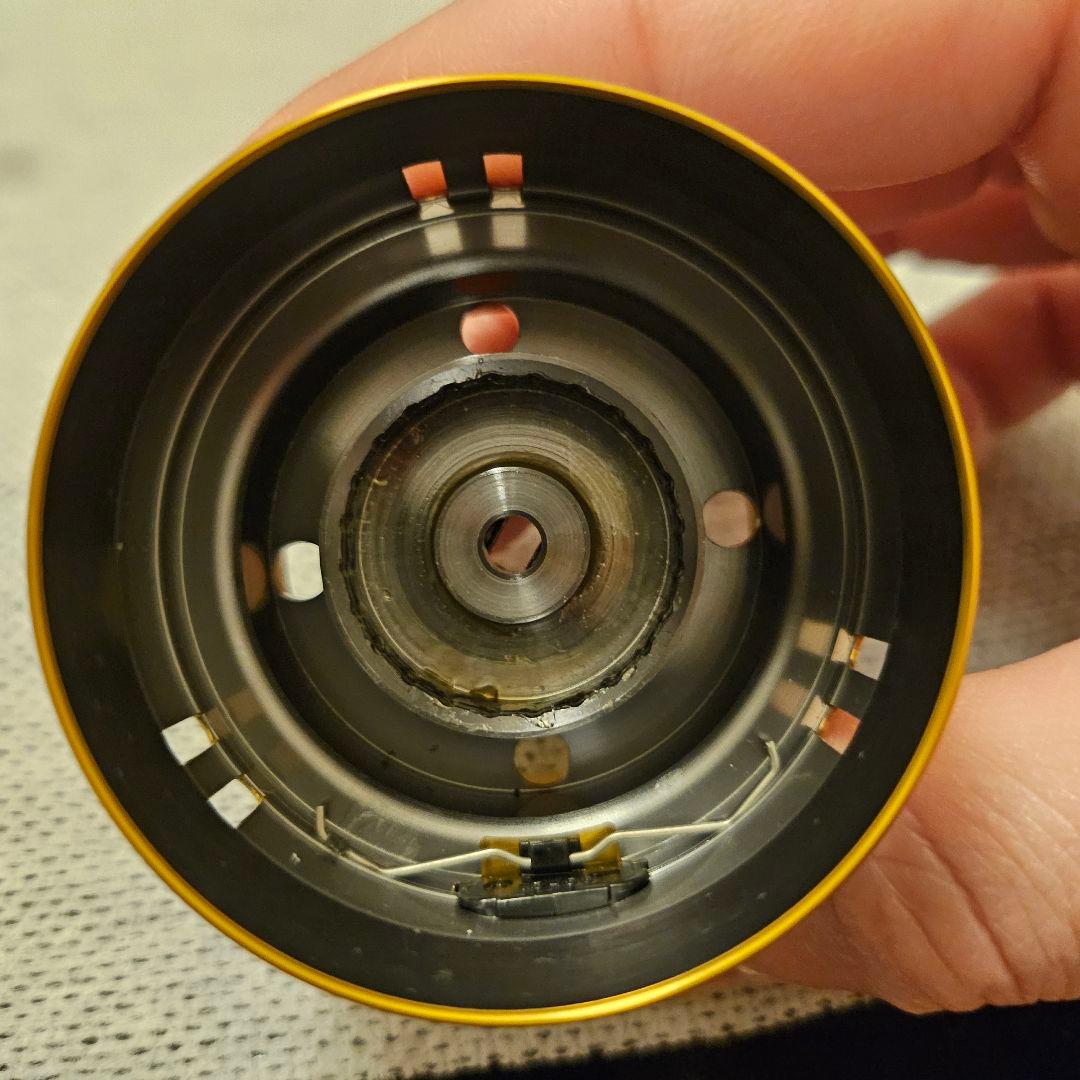 Daiwa Legalis 3000、スペア用フリームススプール付き