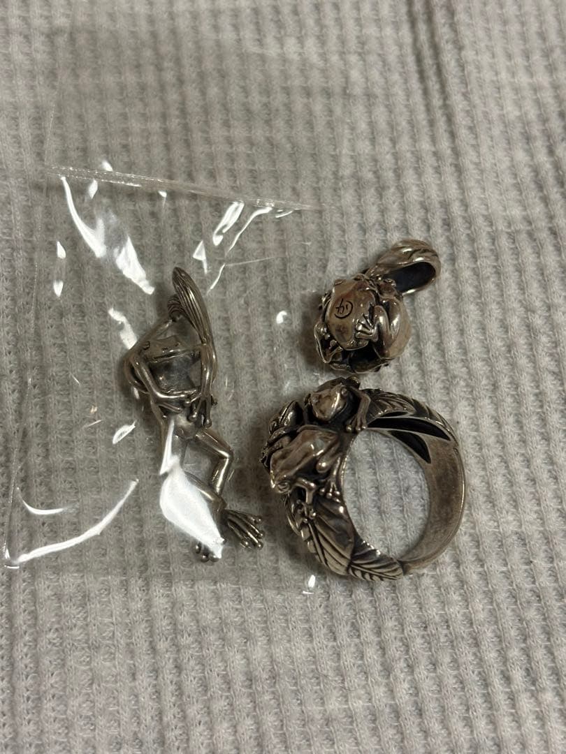 【ハロさん専用】蛙玉リング、ペンダントトップセット&カエルペンダントトップ
