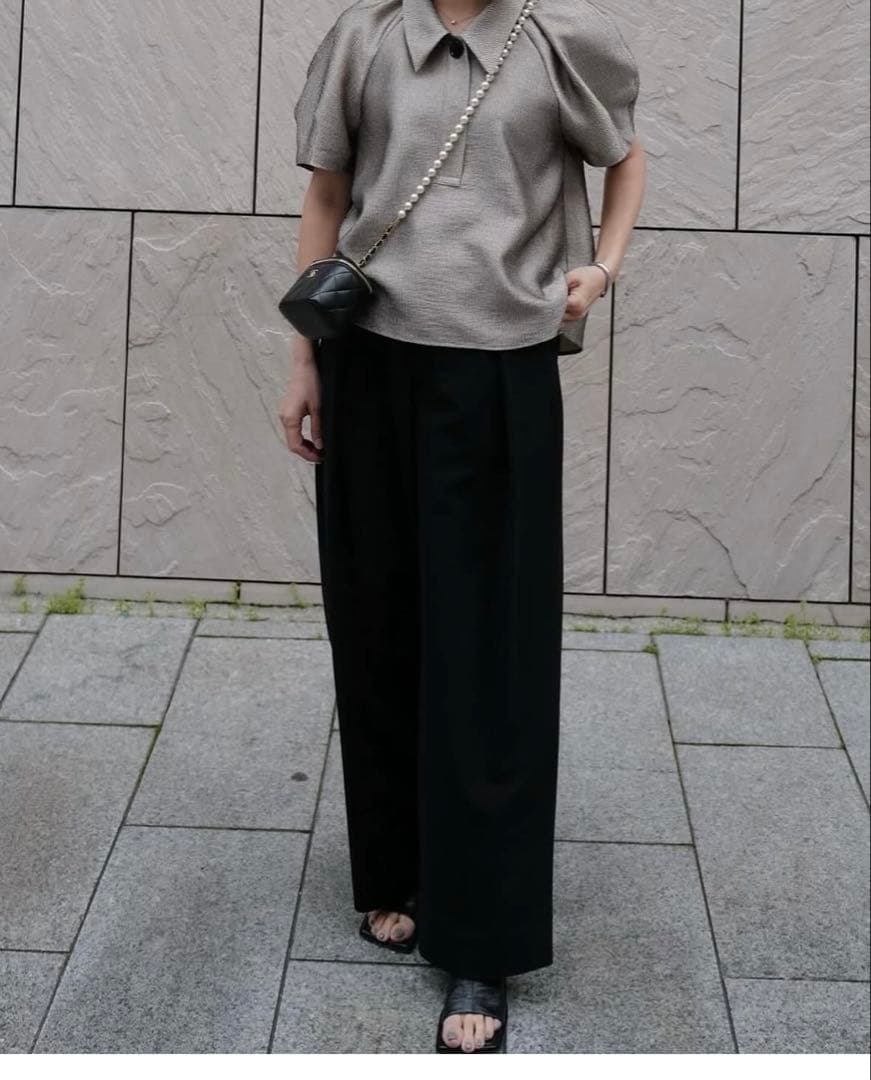 MACHATT メタリックパフブラウス