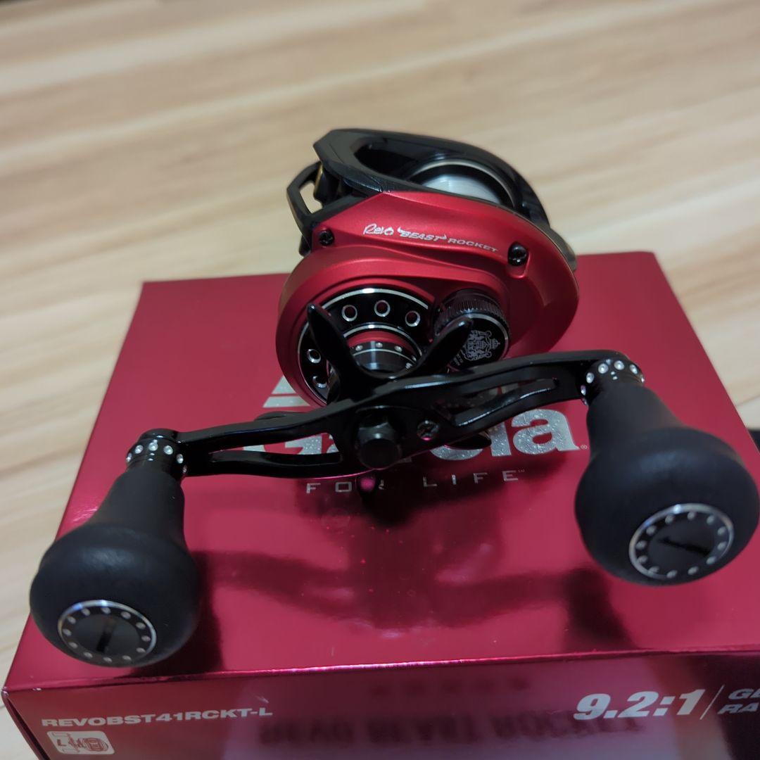 アブガルシア「レボビーストロケット左巻き」&替えスプール（AMO）