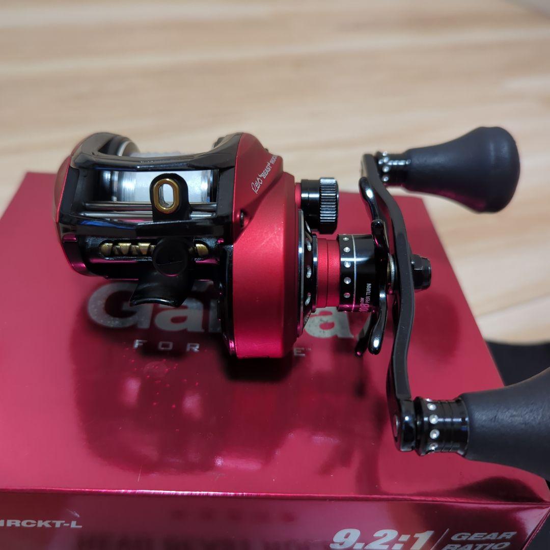 アブガルシア「レボビーストロケット左巻き」&替えスプール（AMO）