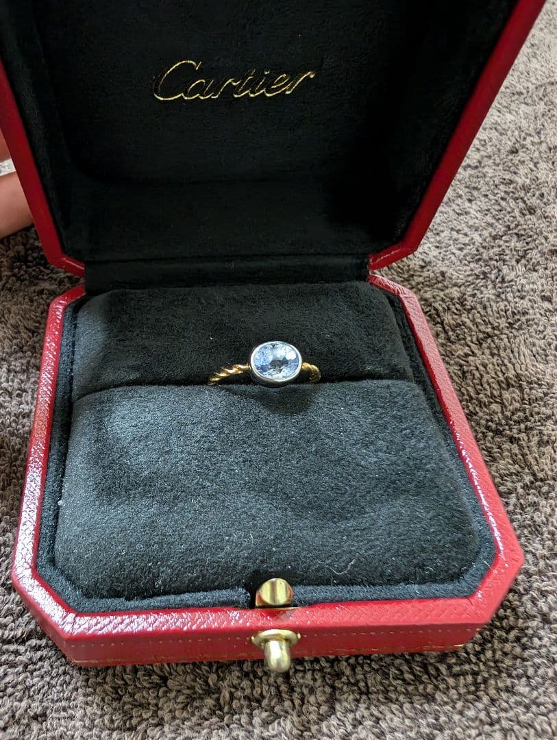 美品サファイアとプラチナ18金の指輪9号