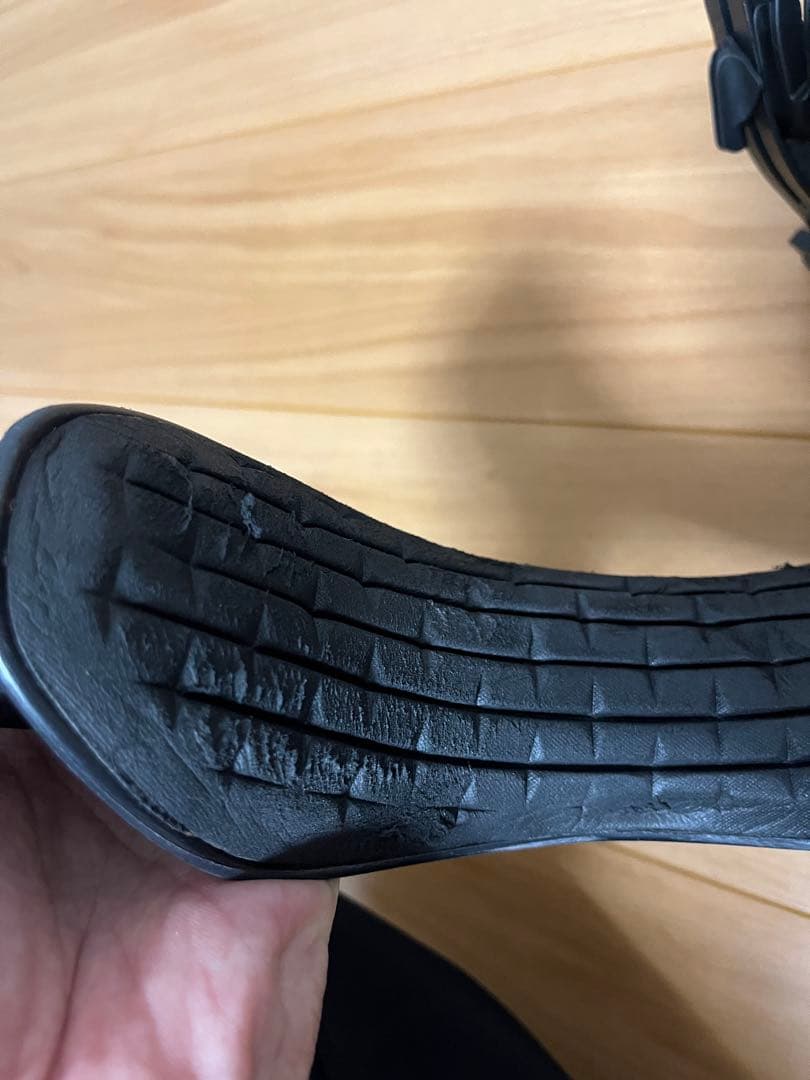 SALOMON HOLOGRAM ブルー　数回使用23-24