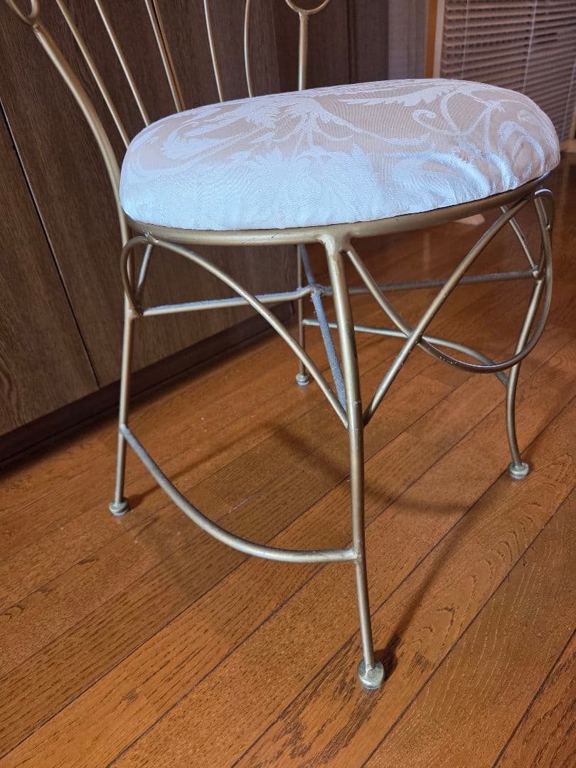 ヴィンテージ　アンティーク調　アイアンチェアー　ドレッサーチェア