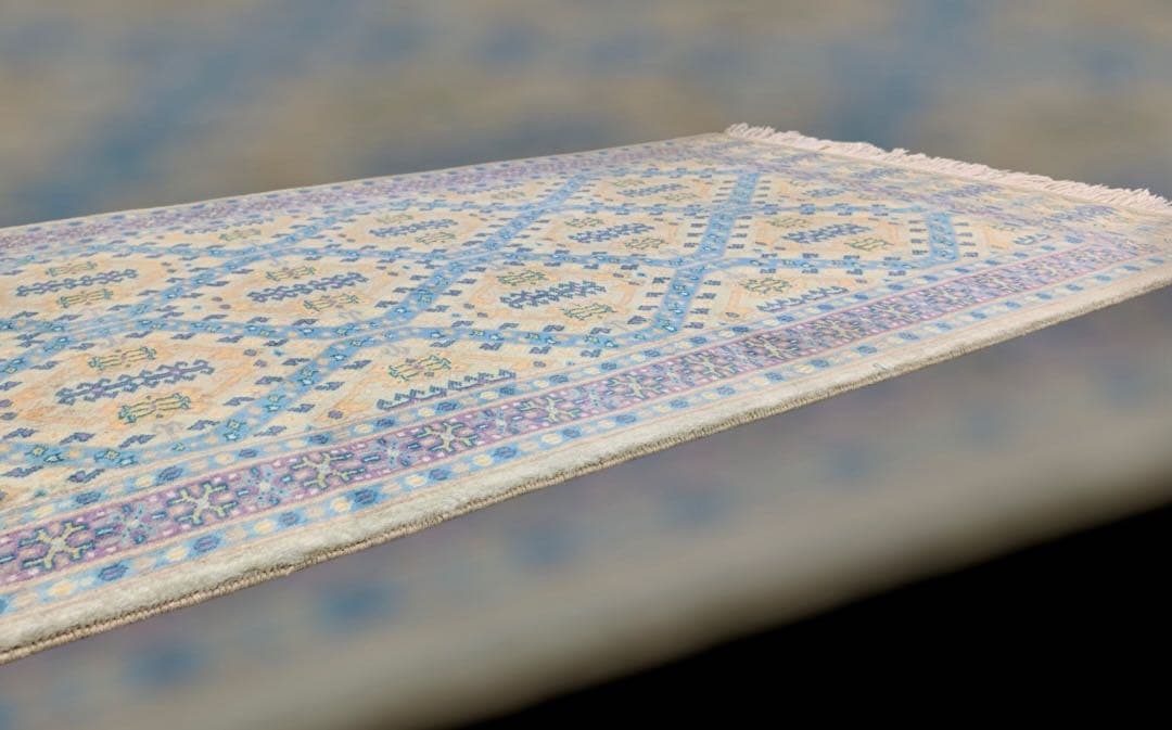 パキスタン産ハイノットラグ / サイズ：80x135cm …. ..p24