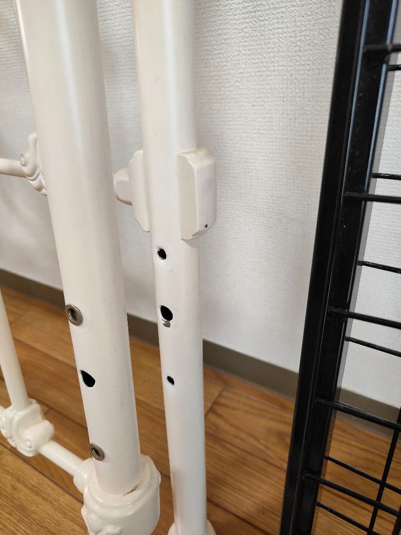 ローラアシュレイ　シングル　アイアン　ベッド　フレーム　ベッドガード付