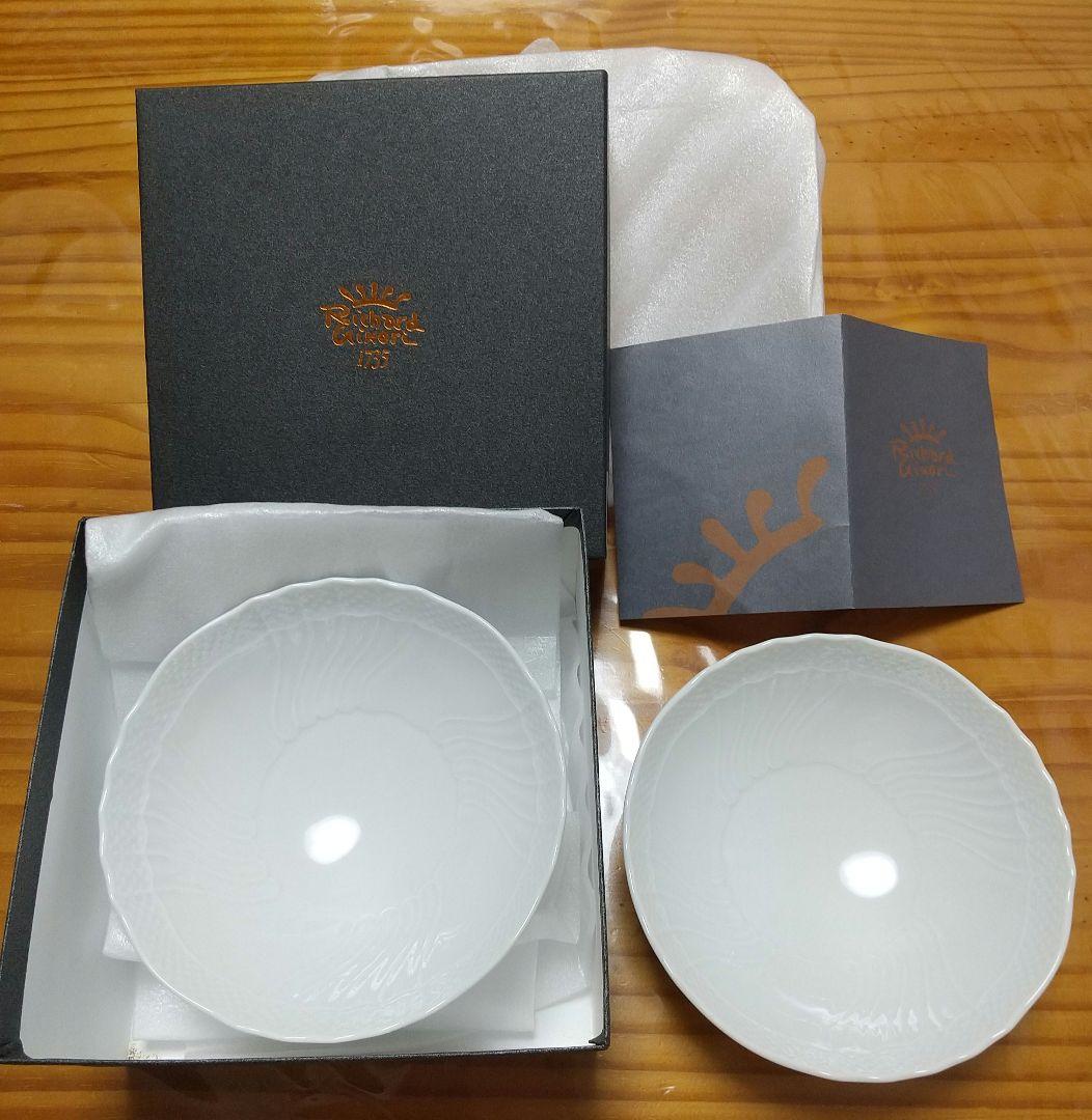 未使用　元箱付き　リチャードジノリ　ベッキオホワイト　ボウル２個セット