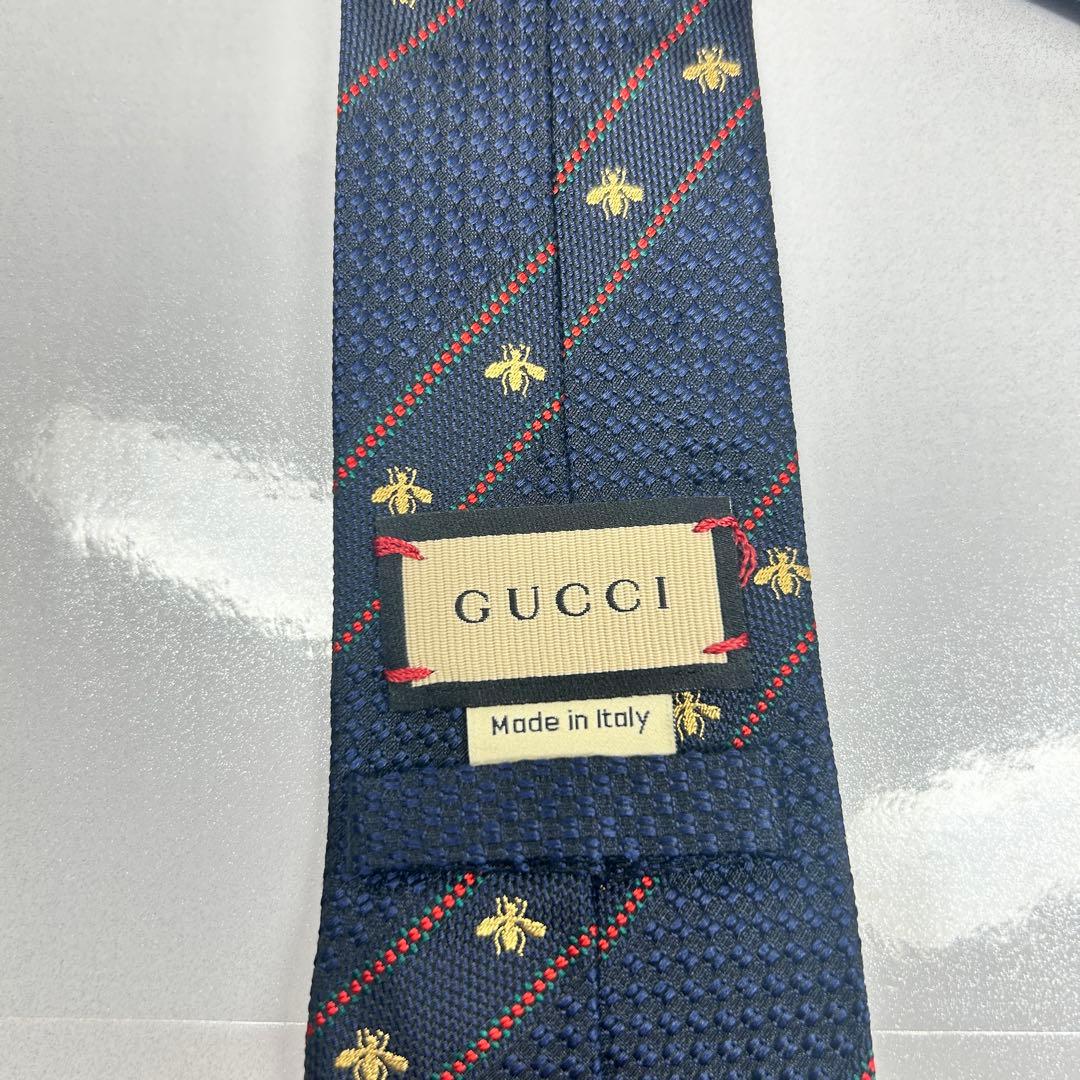 GUCCI グッチ 美品 ネクタイ 近年タグ 蜂 ビー ストライプ 人気 シルク