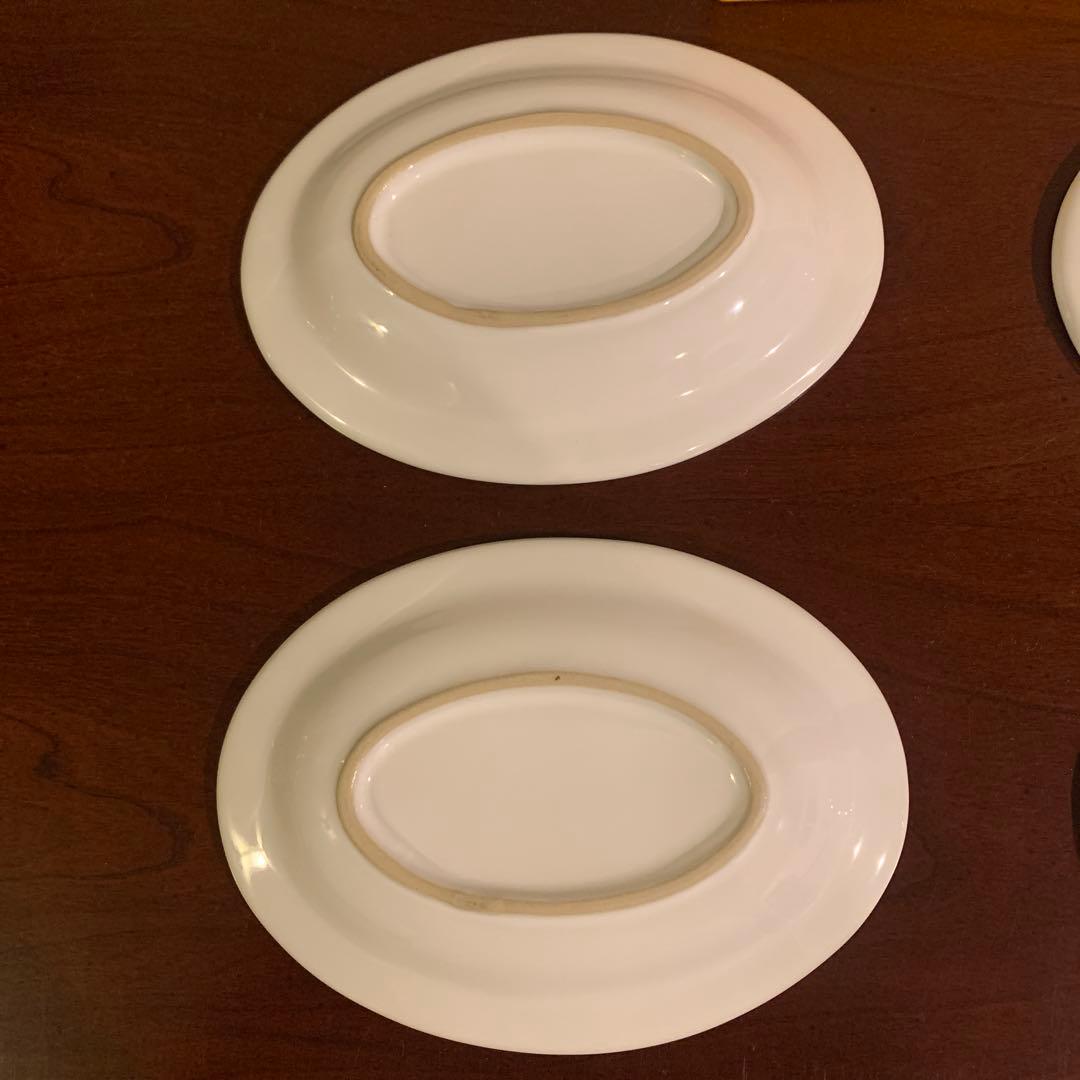 ルクルーゼ　ミニオーバルプレート　ホワイト４枚セット♪