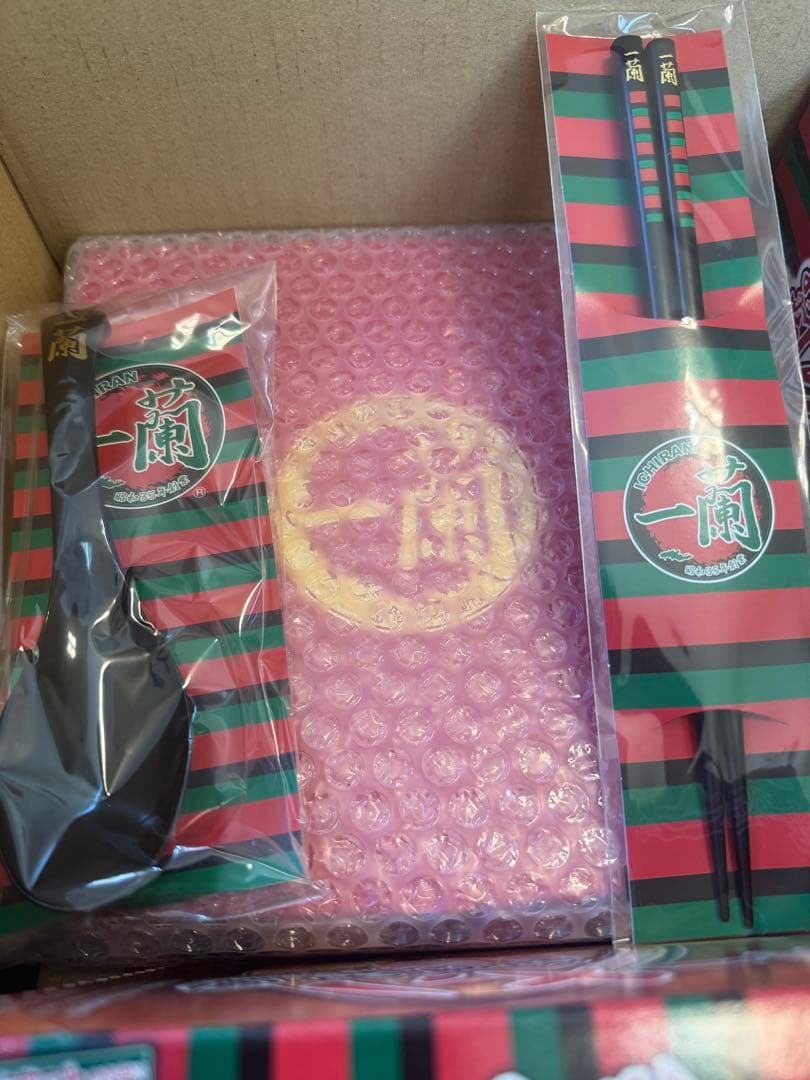 新品未開封 一蘭 どんぶり 有田焼 一蘭謹製 箱付 丸 どんぶり箸 れんげ付き