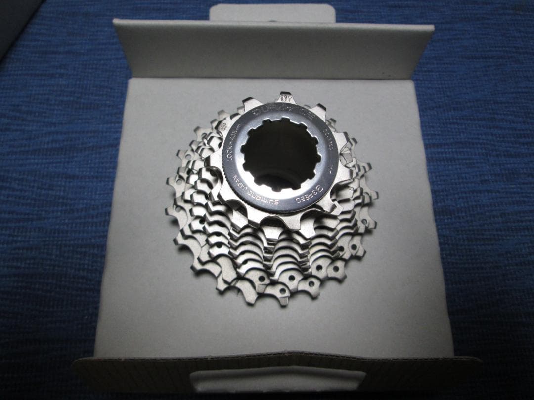 【新品】DURA-ACE CS-7700 11-21 （９速）【箱無し】