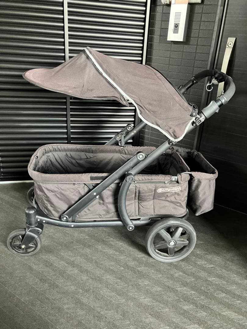韓国 ベビーカー ワゴン　pompolarr ブラック