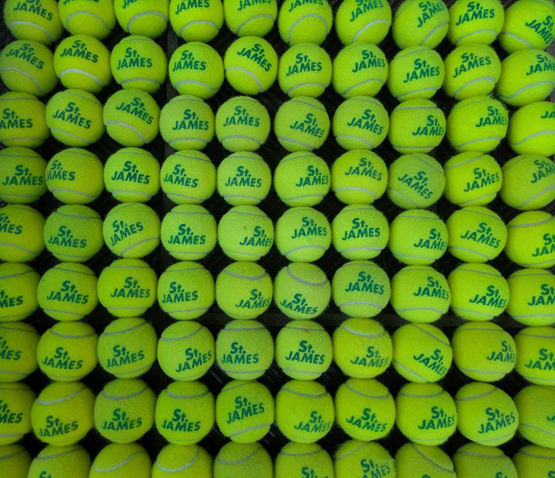 硬式テニスボール100球 最近半月以内に1、2回使用 約１９０００円相当