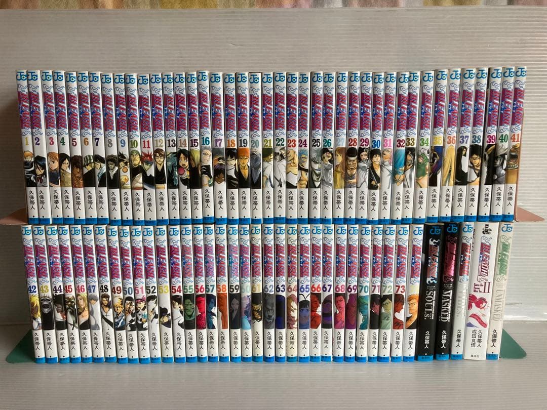 BLEACH ブリーチ 全74巻 + おまけ5冊　全巻　送料無料　漫画　コミック