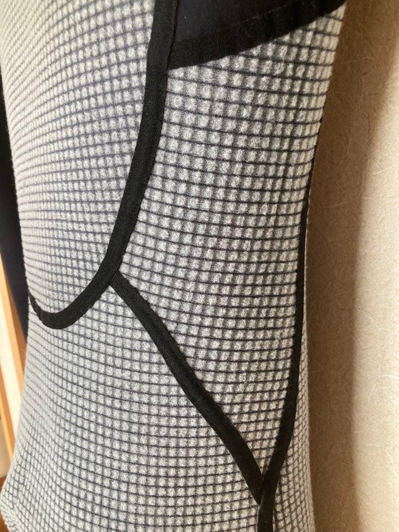 値下げ:ウェットスーツ セミドライ 4/3mm MTサイズ身長175〜180前後