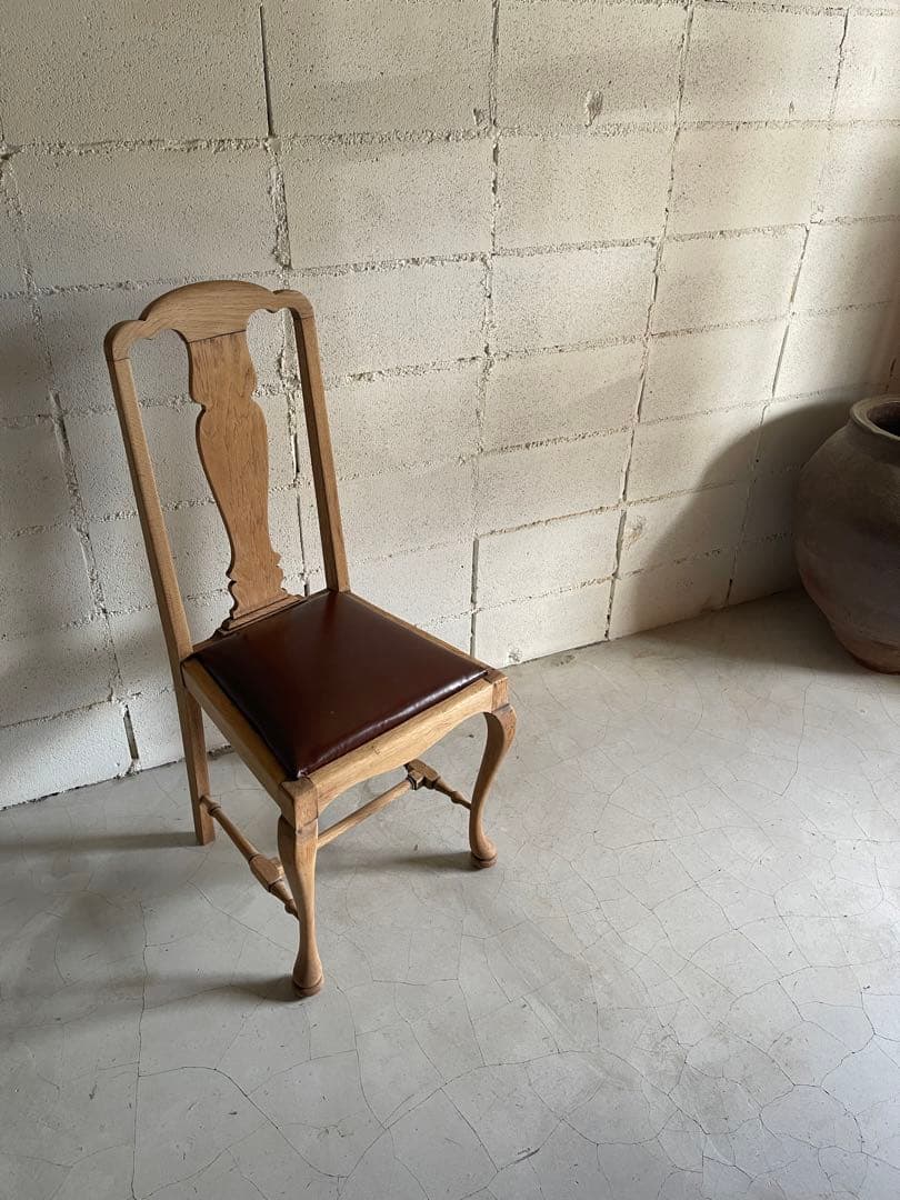 英国アンティーク　クイーンアンチェア　本革　猫脚　ダイニングチェア