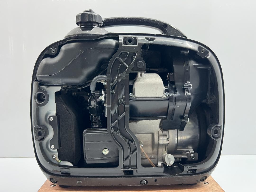 【動作良好・保証付】デンヨー インバーター発電機 GE-1600SS-IV 18