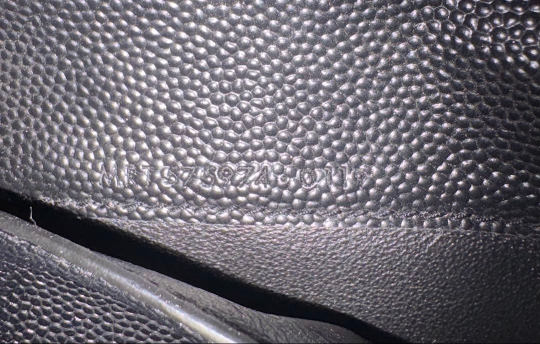 み*ん様 サンローランの財布