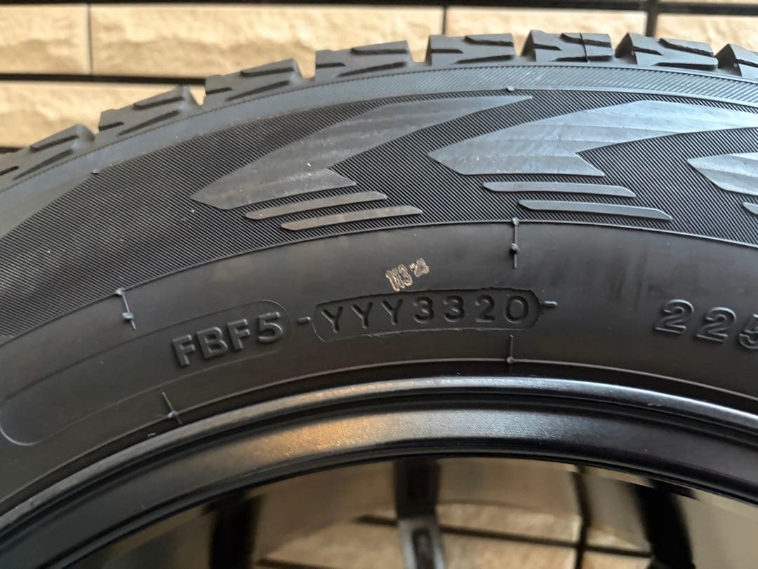 ★送料無料バリ溝★ヨコハマスタッドレス　CX5 CX8 アルファード17インチ