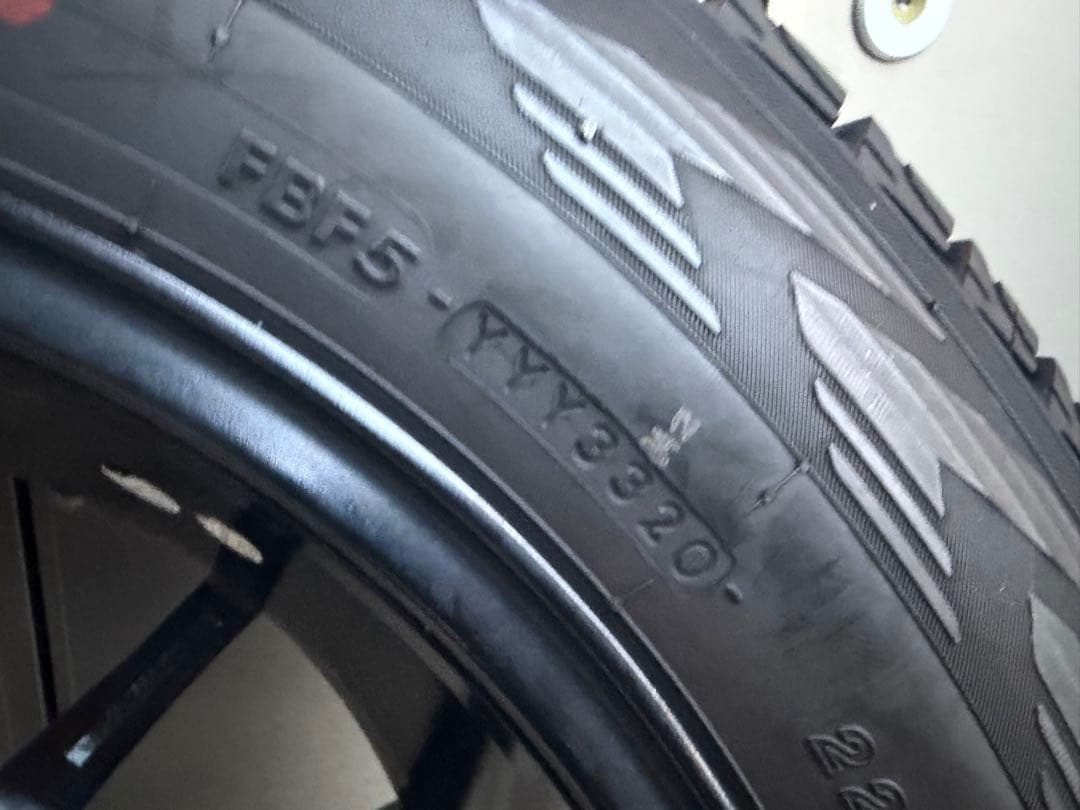 ★送料無料バリ溝★ヨコハマスタッドレス　CX5 CX8 アルファード17インチ