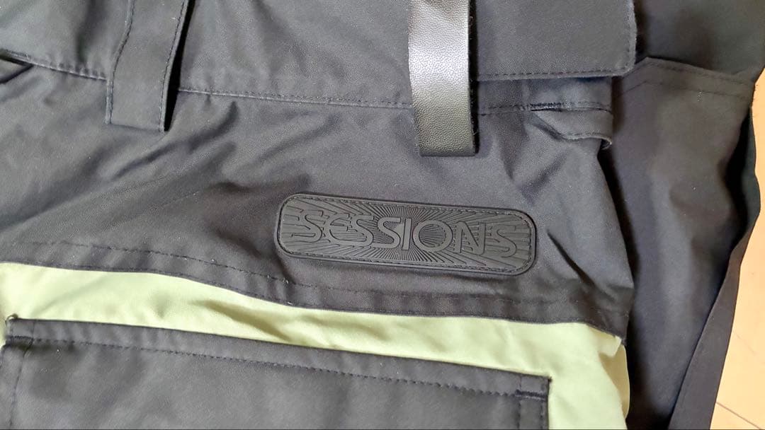 SESSIONSセッションズ　スノーボードカーゴパンツ　美品！