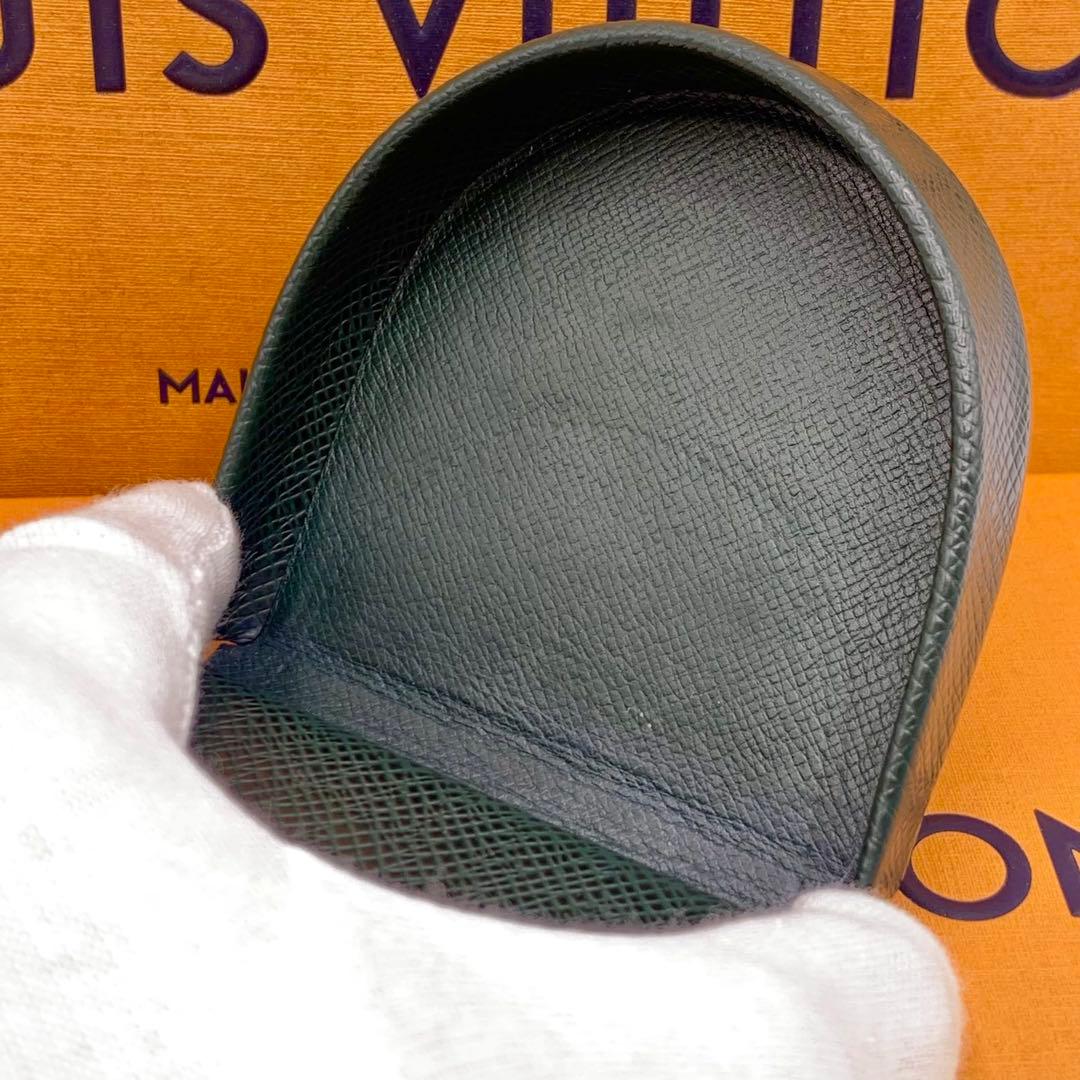 ルイヴィトン　ケース　キュベット　ポルトモネ　小銭入れ　深緑　タイガ