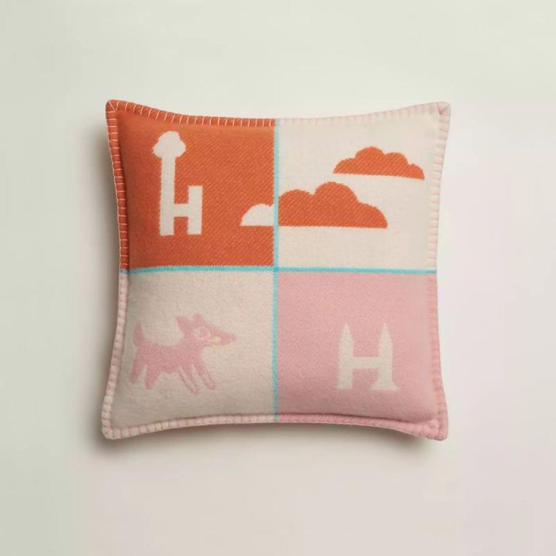 エルメス　クッション　アヴァロン　エポぺ　ピンク