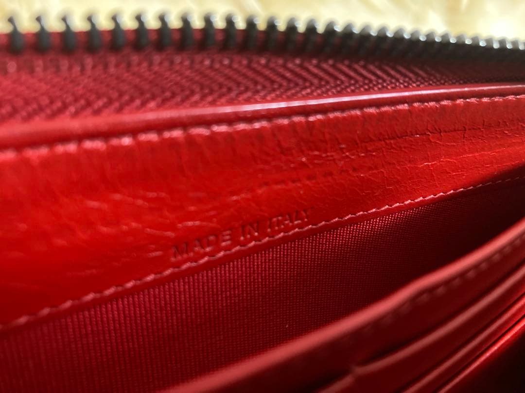 クリスチャンルブタン Christian Louboutin長財布 エンジ