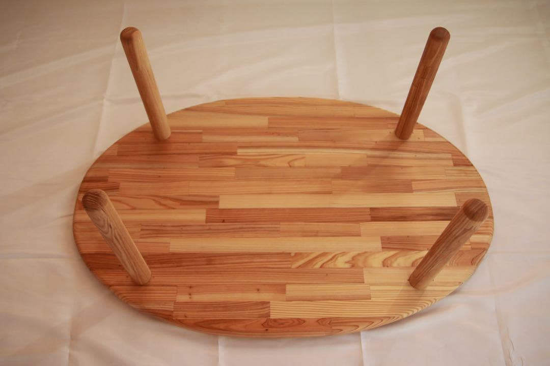 【送料無料】オーバル型(楕円形)ローテーブル、国産杉集成材使用、脚取り外し可