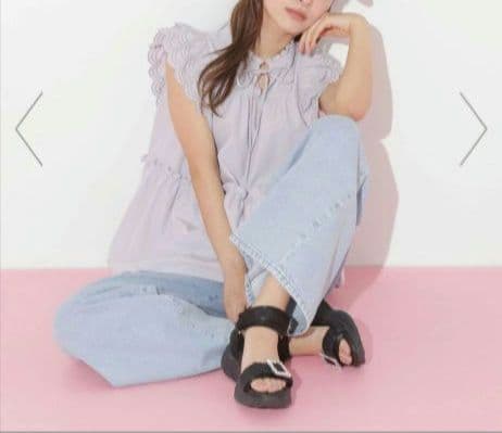 ジルバイジルスチュアート カットワークティアードチュニック