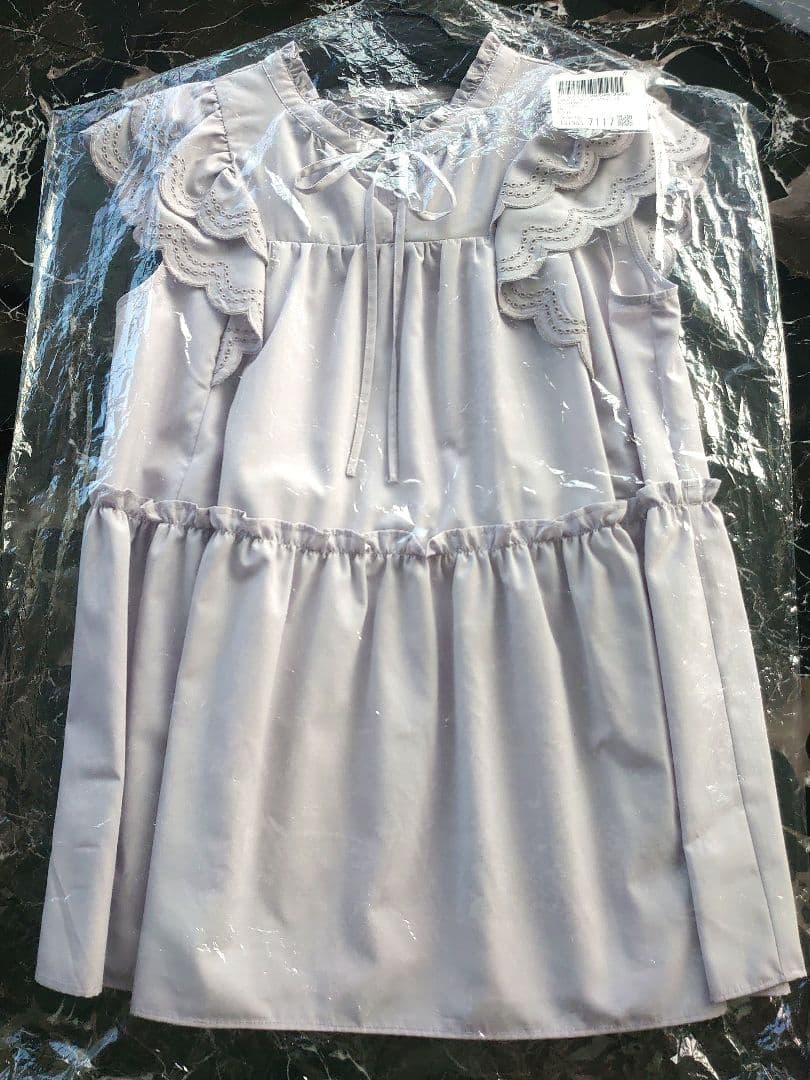 ジルバイジルスチュアート カットワークティアードチュニック