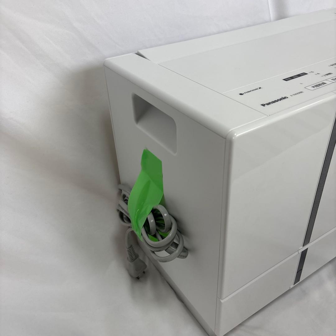 パナソニック 衣類乾燥除湿機 F-YHVX90-W ナノイーX搭載 展示品