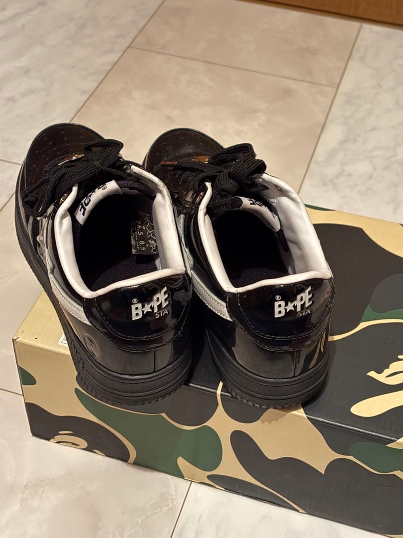 BAPESTA 26.5センチ スニーカーパテントレザー