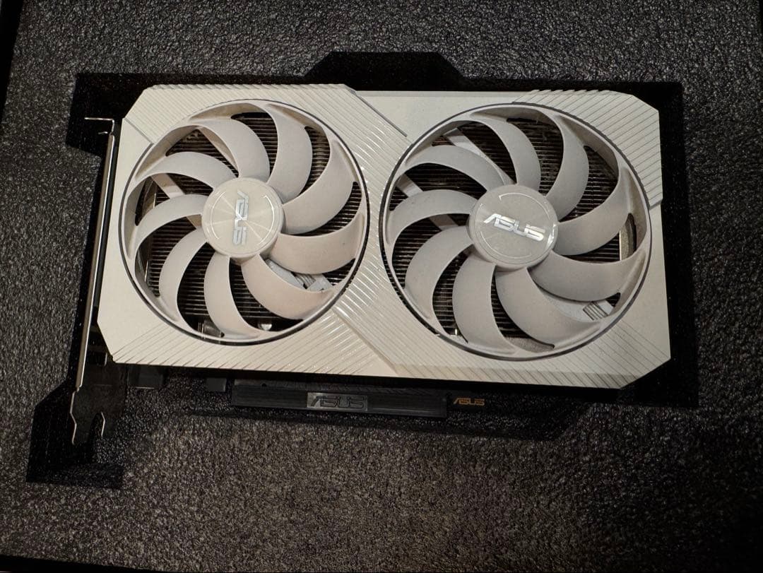 ASUS GeForce RTX 3060 OC 8GB(送料込み)