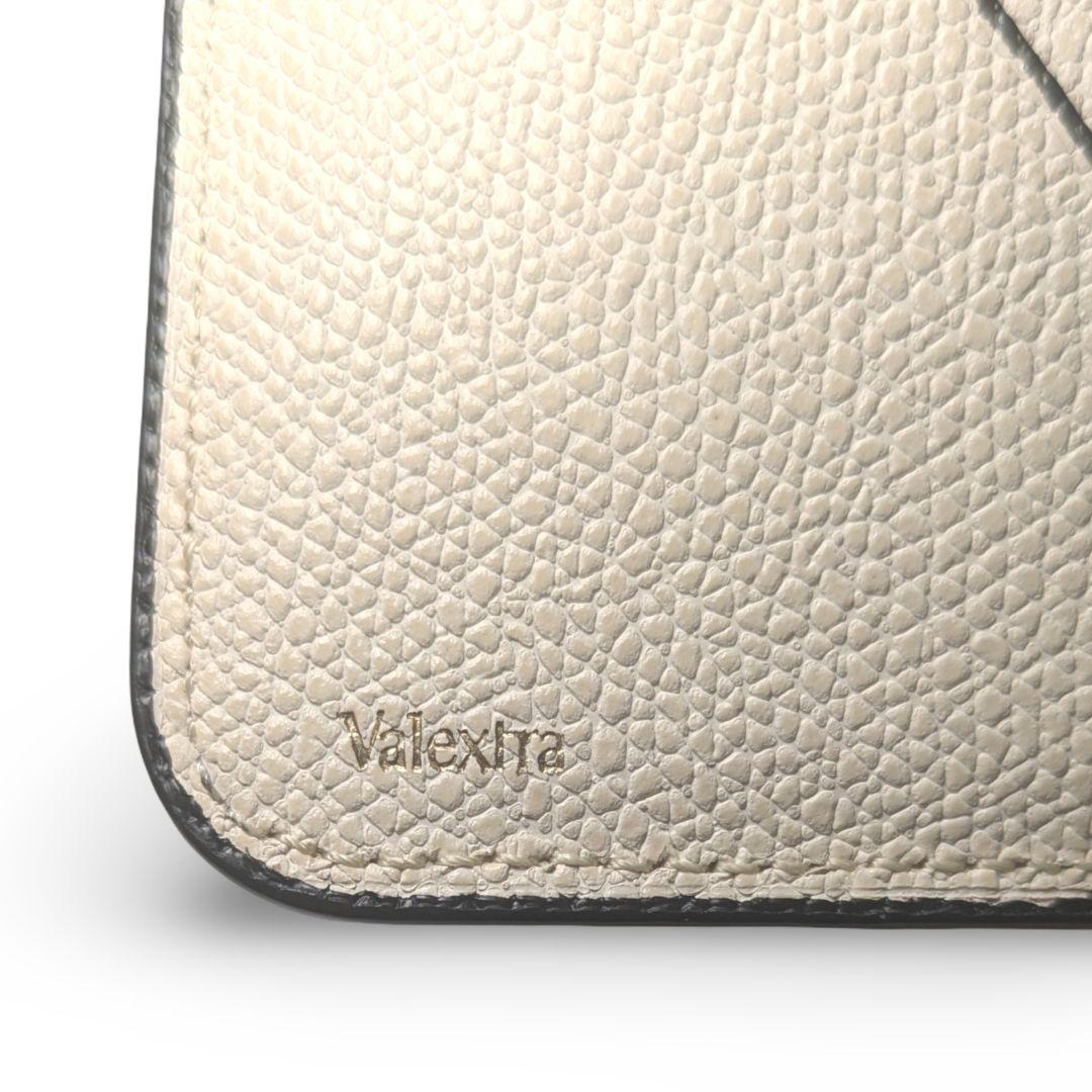 【極美品】Valextra アイボリー 二つ折り財布
