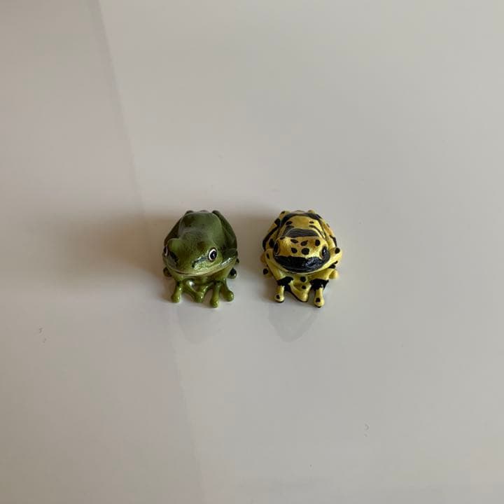 カエル 置物