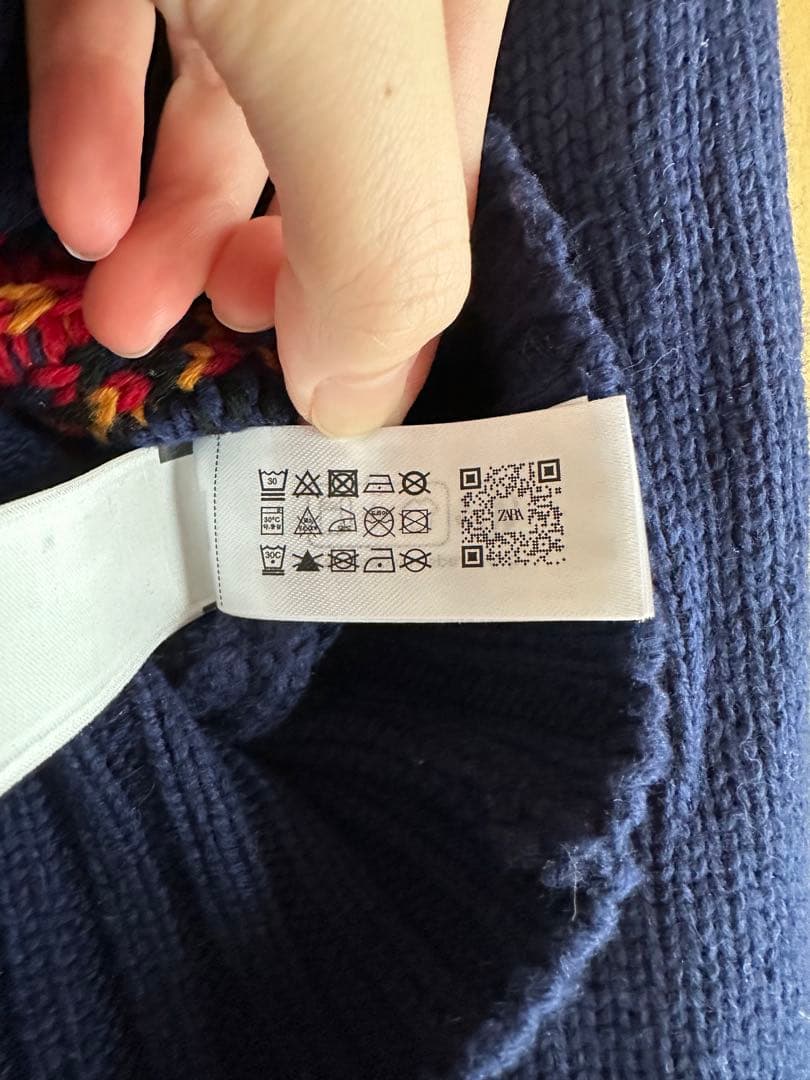 ZARA ホームアローンニット