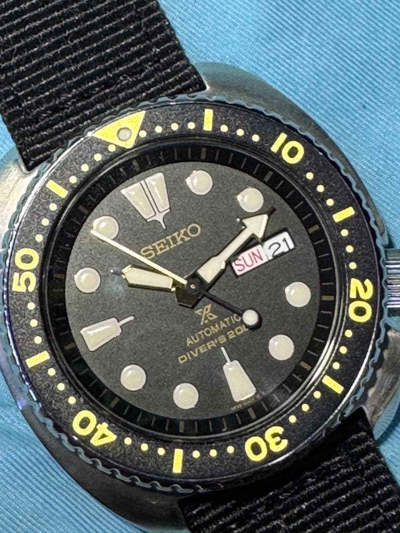 美品稼動品SEIKOタートルダイバーズブラック200m ステンレスベルト付き